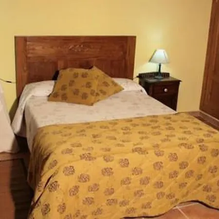 Rectoral De Candas 2*